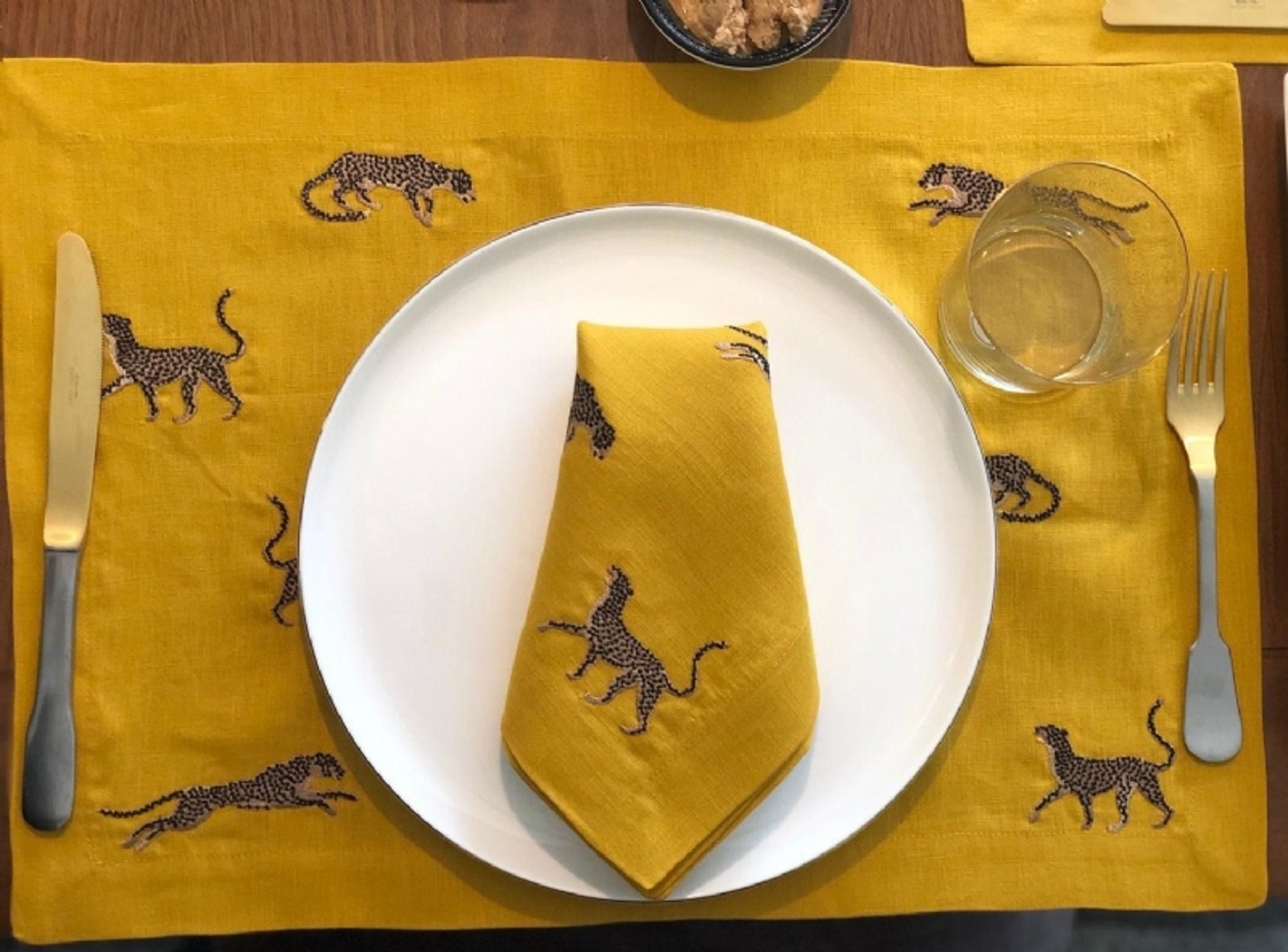 Leopard Pattern Yellow Linen Placemats | Decorative Linen Set | Unique Table Linens