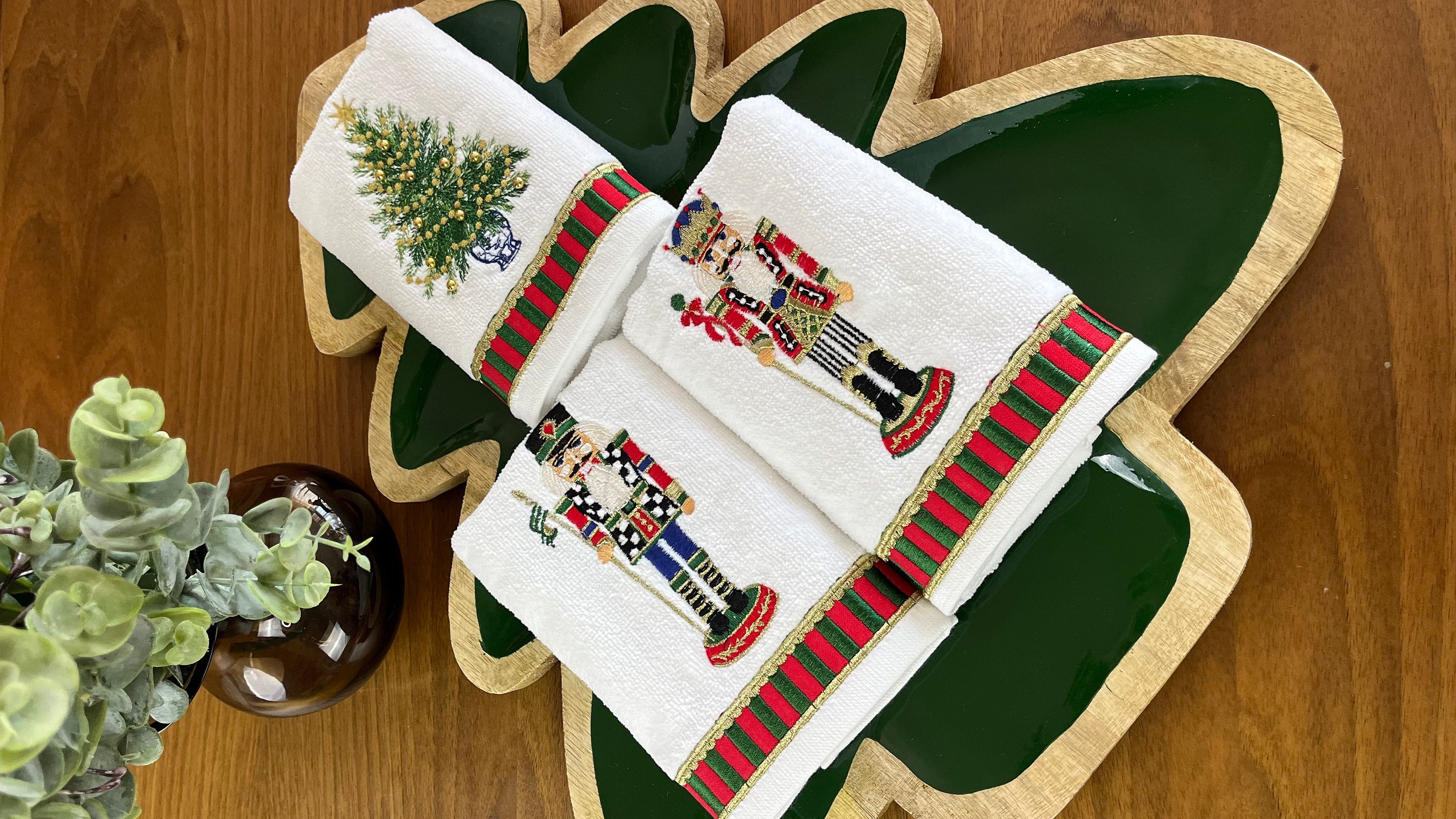 Hand Towels for Bathroom - Hand Towel Set for Christmas Decor - Embroidered Nutcrackers & Christmas Tree Finger Towel Set for New Year Gift